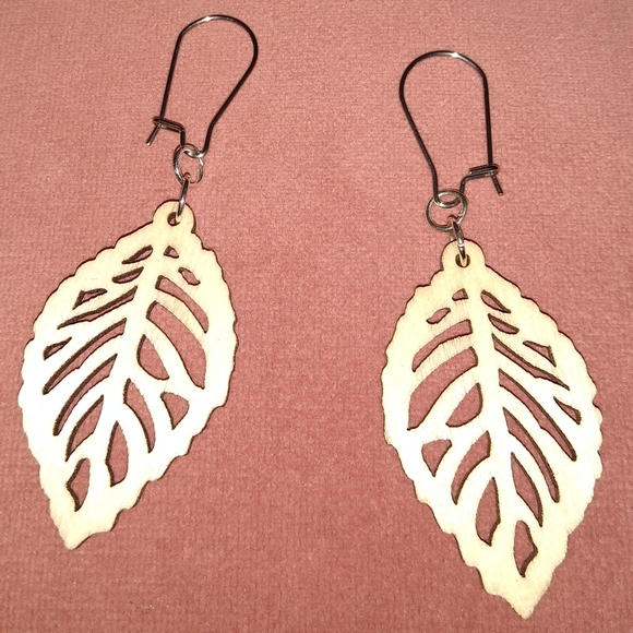 Wood Leaf Feather Boho Earrings Carved Cut Out Bohemian Big Leaves Lightweight - Picture 3 of 3